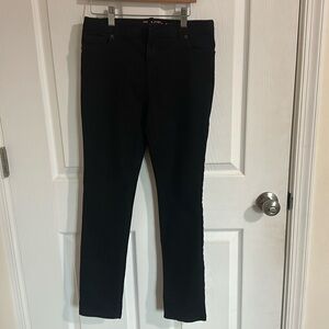 Girls jeans super skinny black size 14 (children’s place )